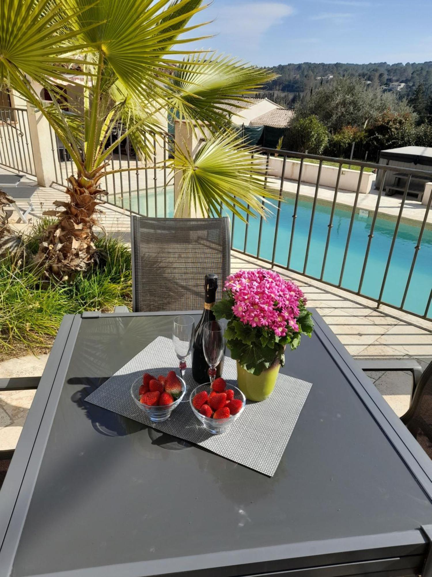 לורג Villa Azur מראה חיצוני תמונה